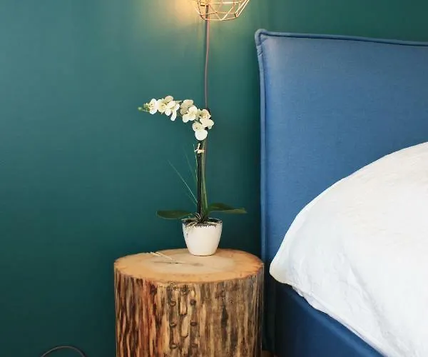 Kesklinna * Haapsalu